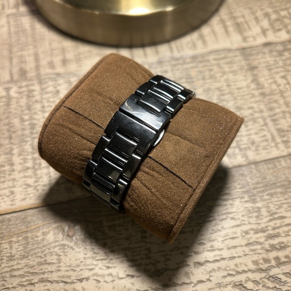 Michael Kors Black Ceramic Watch with Diamond Accent - Picture 3 of 8